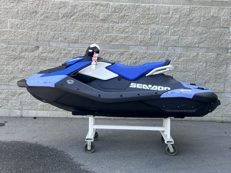 2025 Sea-Doo Spark™ for 2 Rotax® 900 ACE™- 90 CONV with IBR - 2025 Sea-Doo Sea-Doo Spark™ for 2  